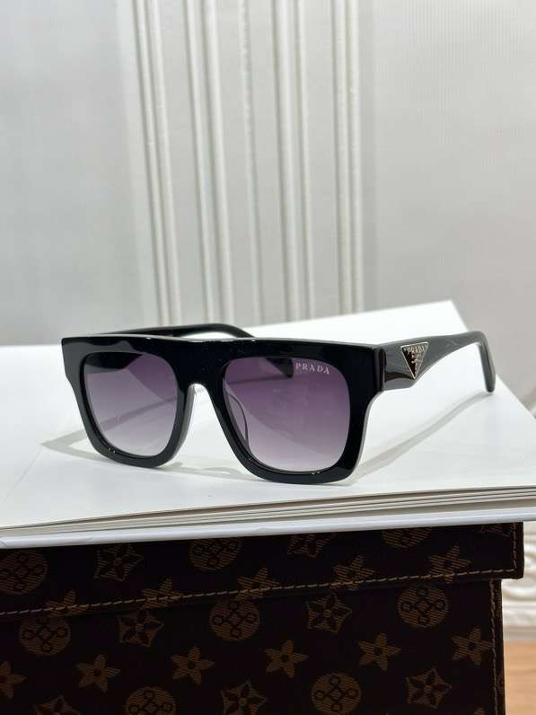 Picture of Prada Sunglasses _SKUfw56613628fw